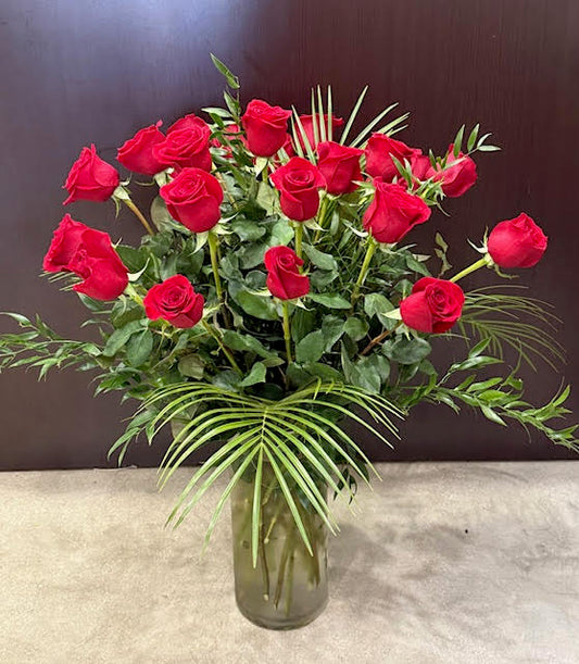 Classic 24 Roses